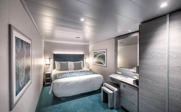 MSC Cruises MSC Virtuosa Deluxe Interior- web low res.jpg